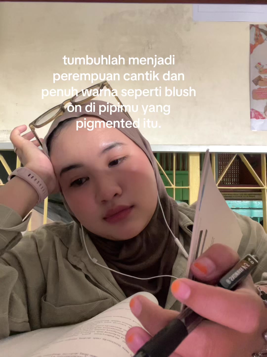 @dess𐙚