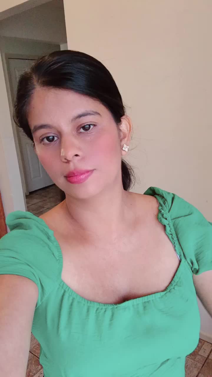 @Paola Alaniz ๐๐๐