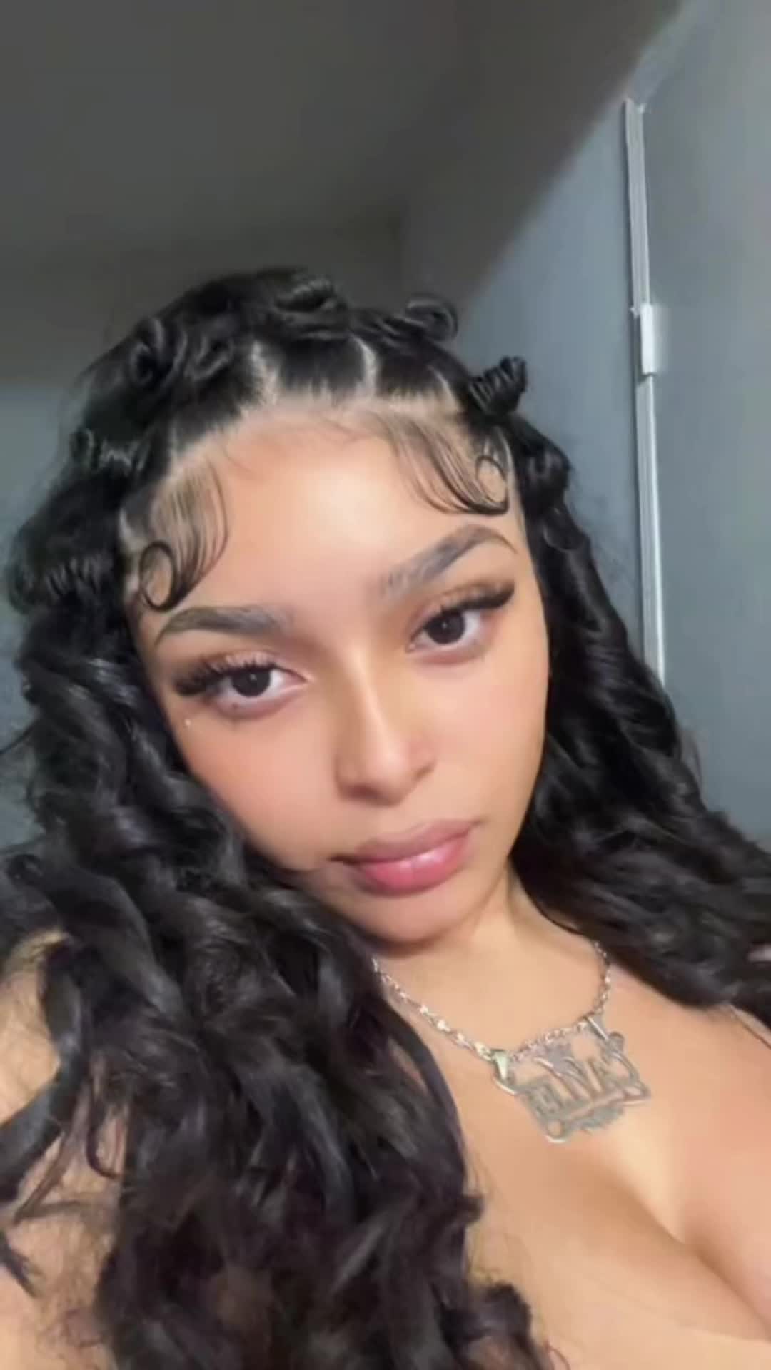 @𝒞