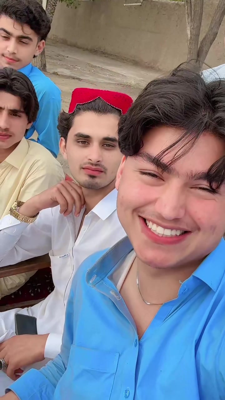 @👑ᵇ⁴*_*Abdullah*_*-ᵏʰᵃⁿ-*1̺͆👑