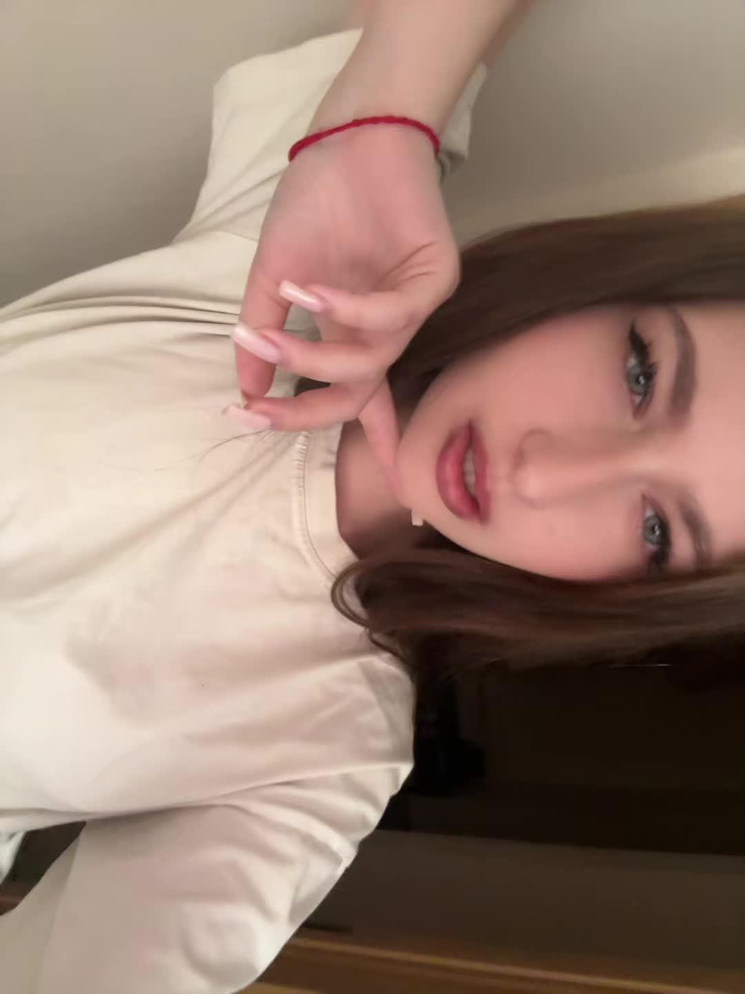 @skatril