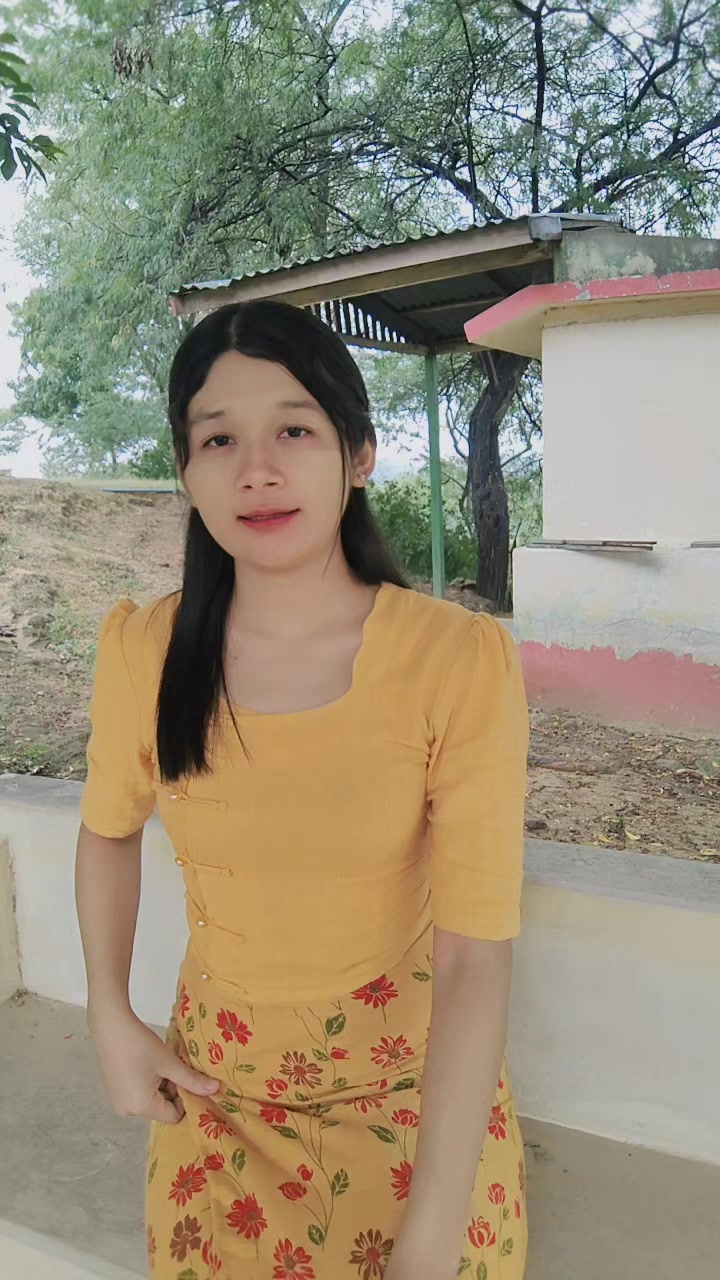 @♌ Shwe Yi Win 👑
