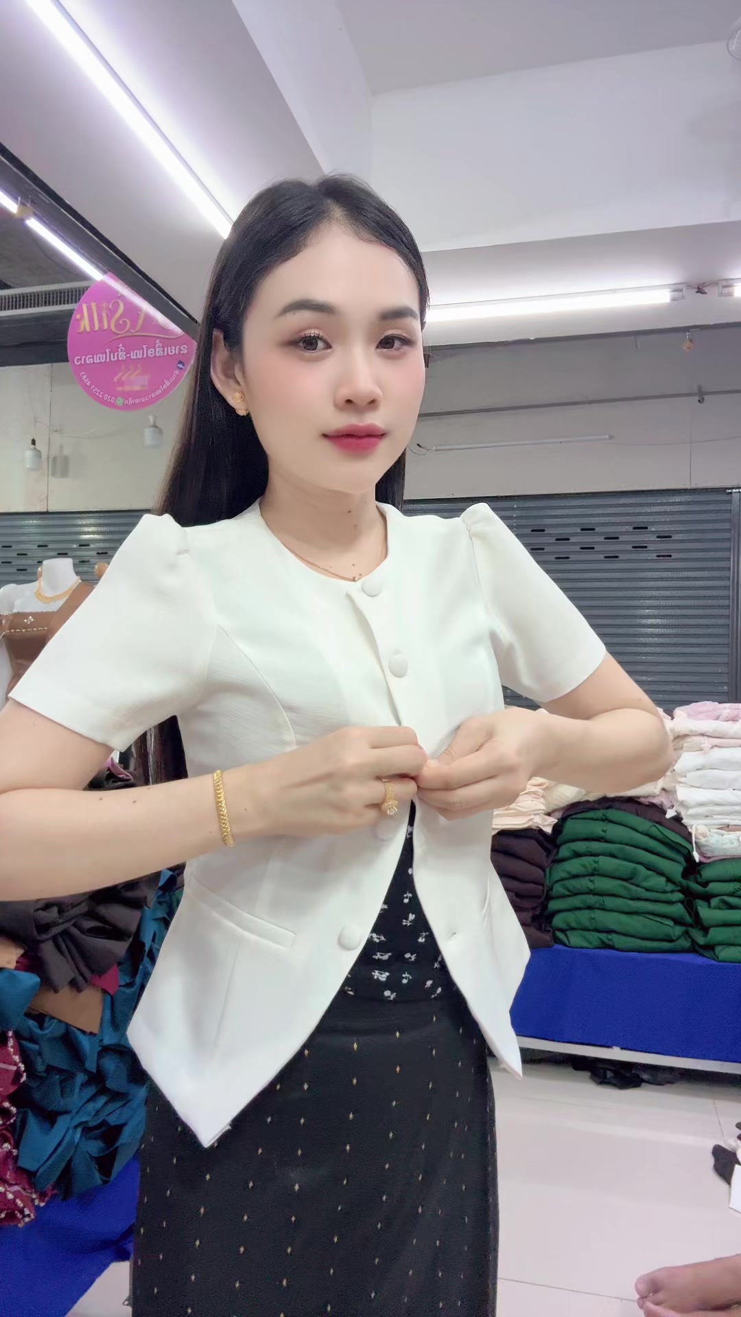 @ຊື່ເພສ: ຮ້ານເສື້ອໄໝລາວລາຄາຖືກ
