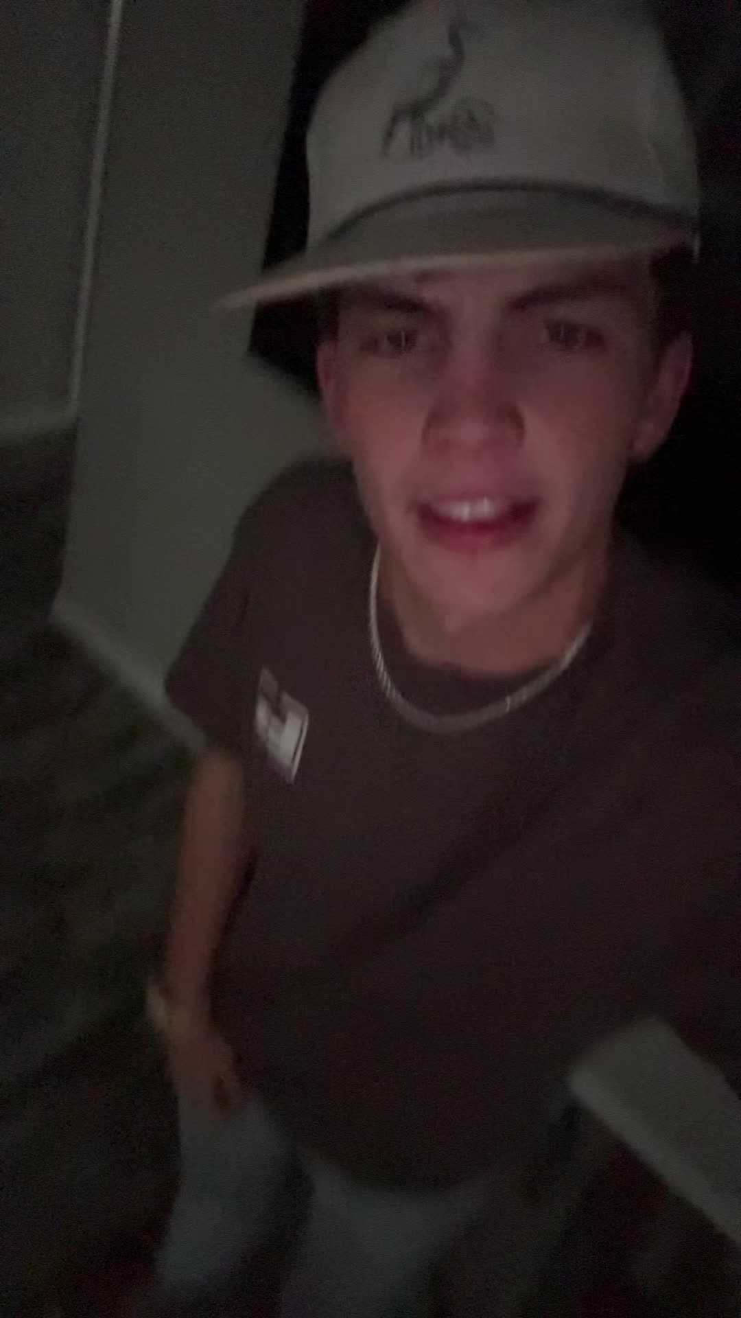 @𝒟𝑒𝓍