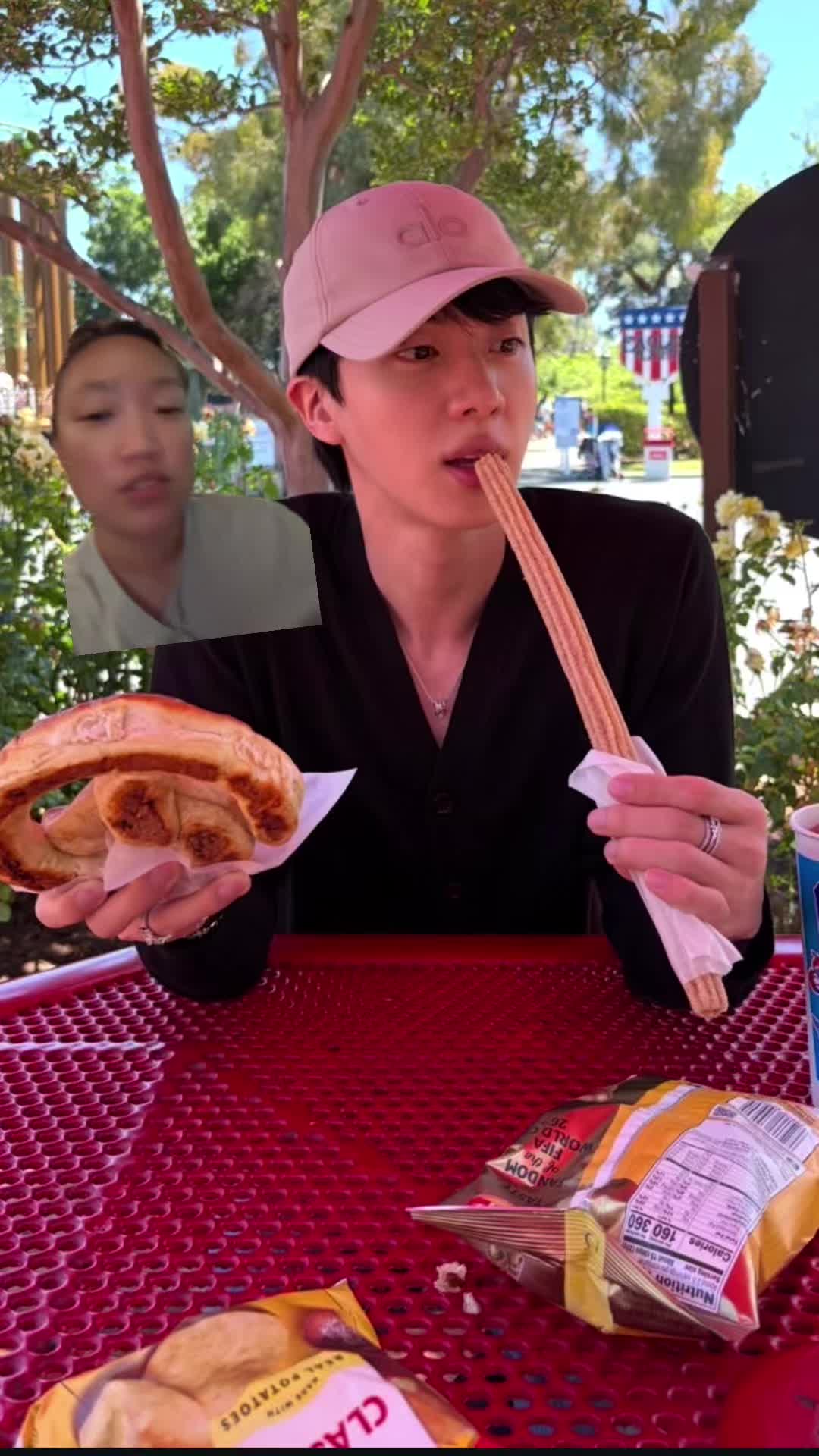 @Crispy_Shooky