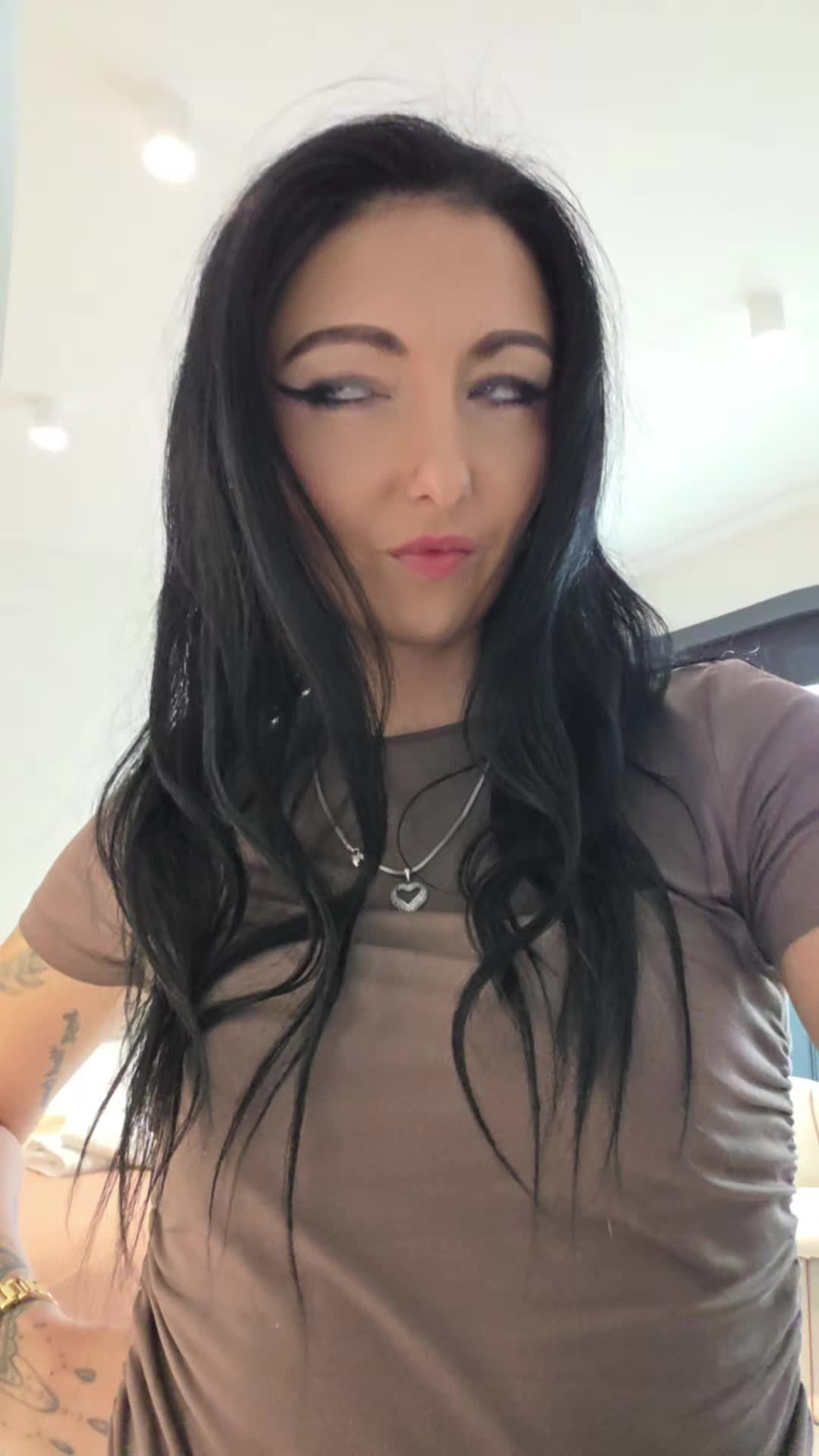 @czarnarewelka