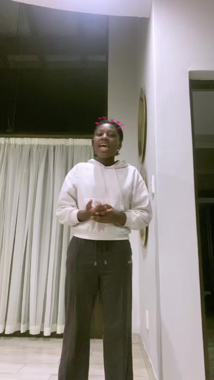 @ᥫ᭡🧚🏽&zwj;♀️