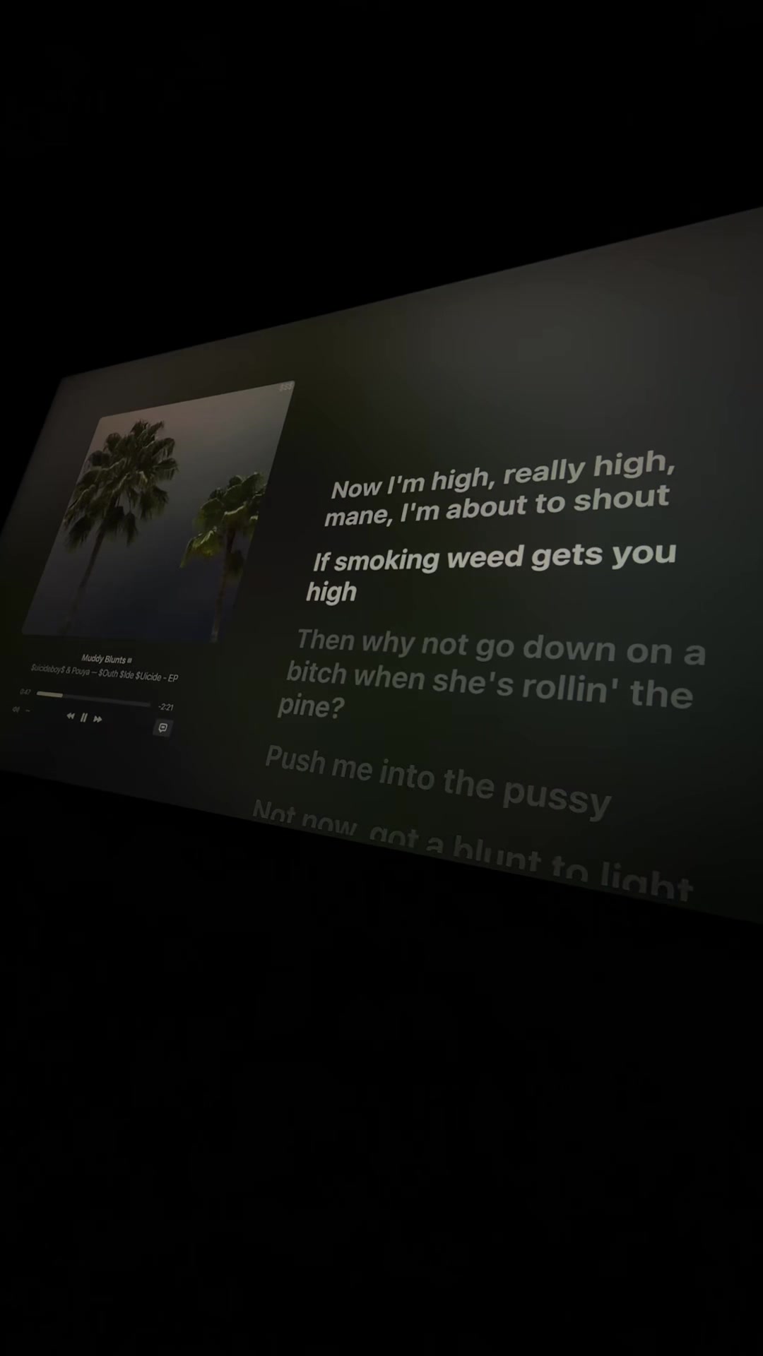 @️