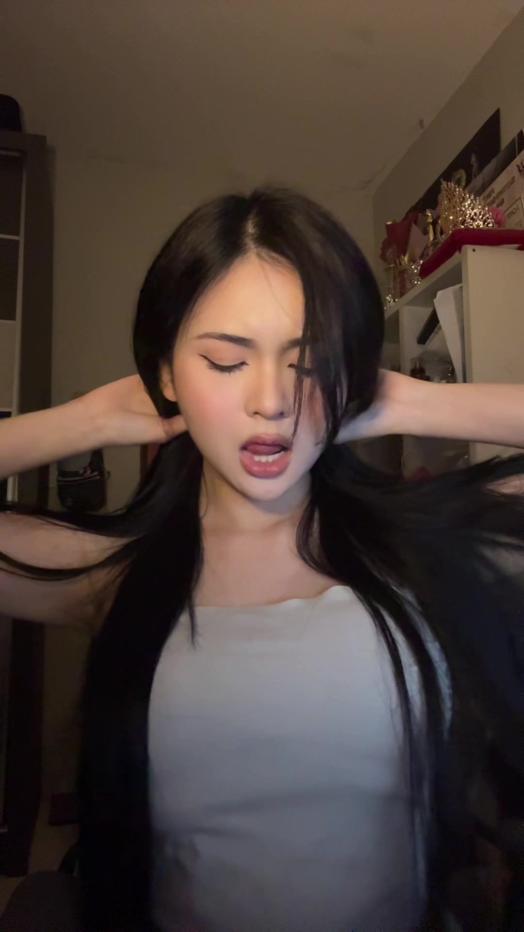@Eve