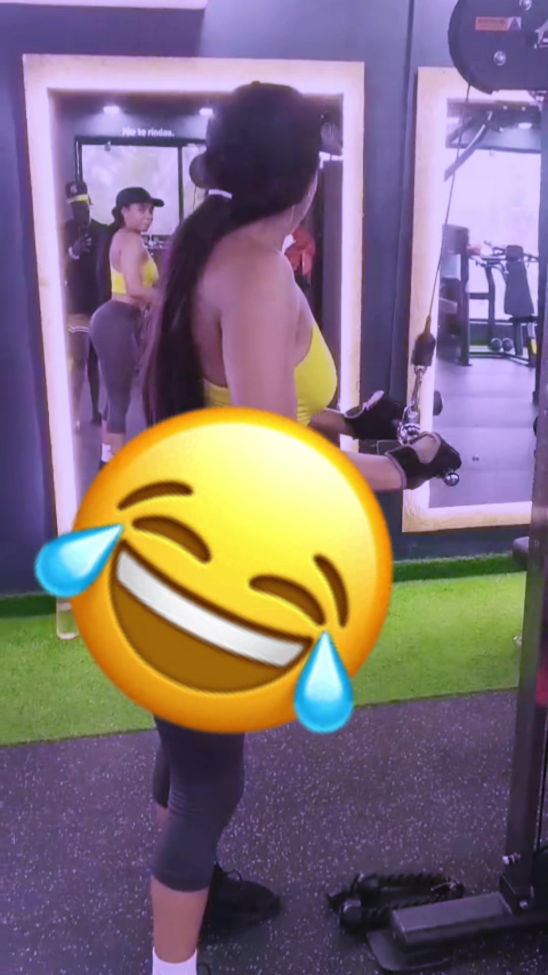 @Defne