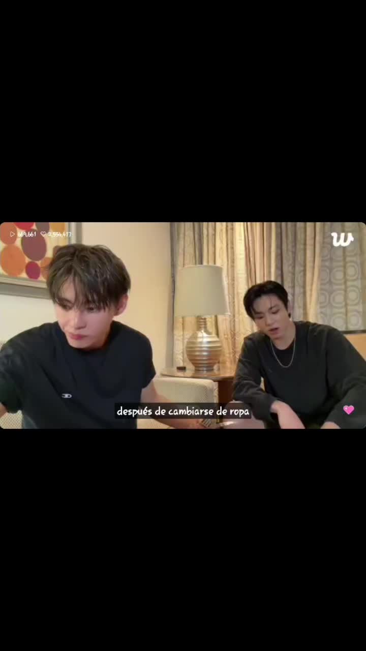 @ARMY 💜 ❤️🩹 girl