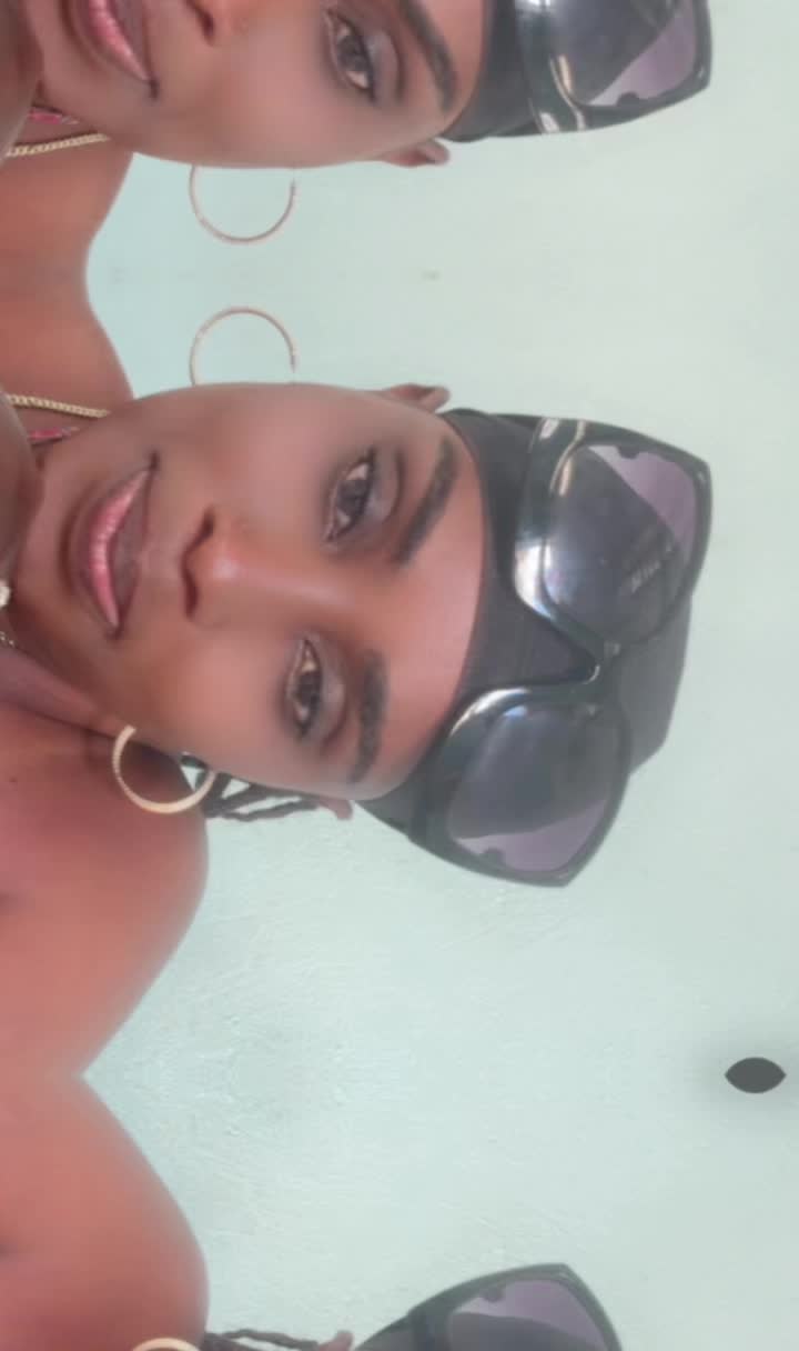 @black queen 2003