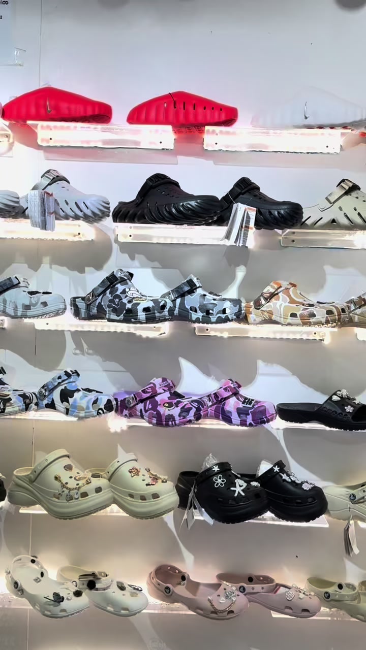 @Comfort Zone Sneakers