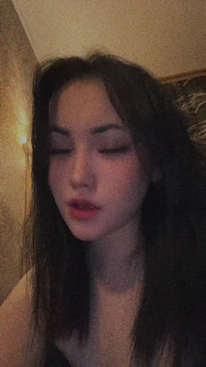 @𝓐𝓷𝔃𝓱𝓮𝓵𝓲𝓴 🧸
