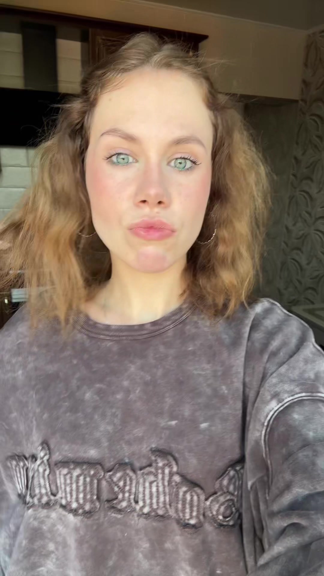 @Mmlnkvltt