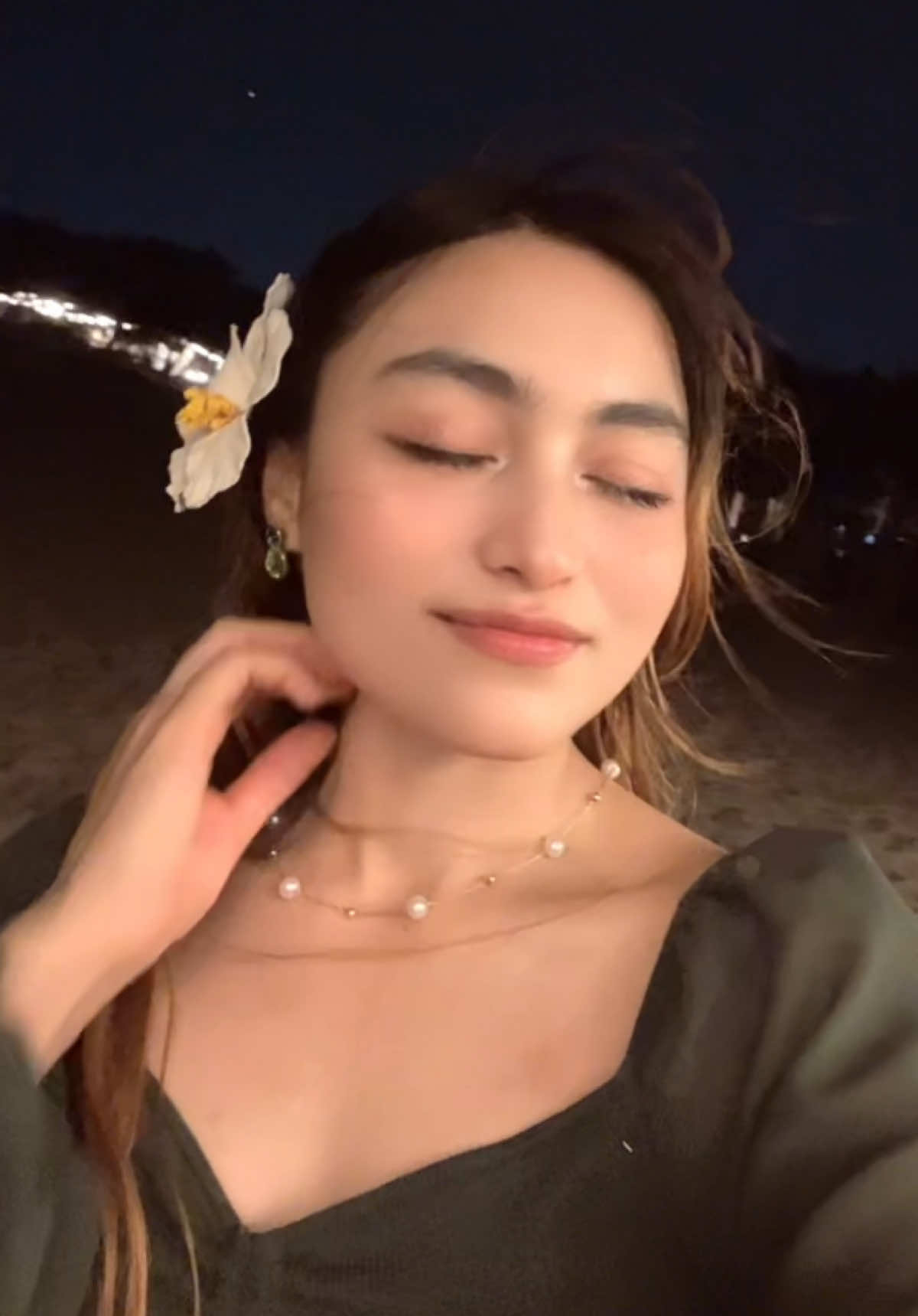 @💹🌙LùÑÀ🦢🪷👸🇯🇵
