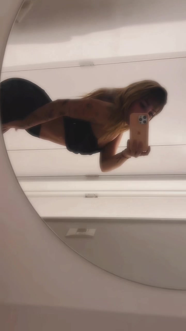 @iariss🍷