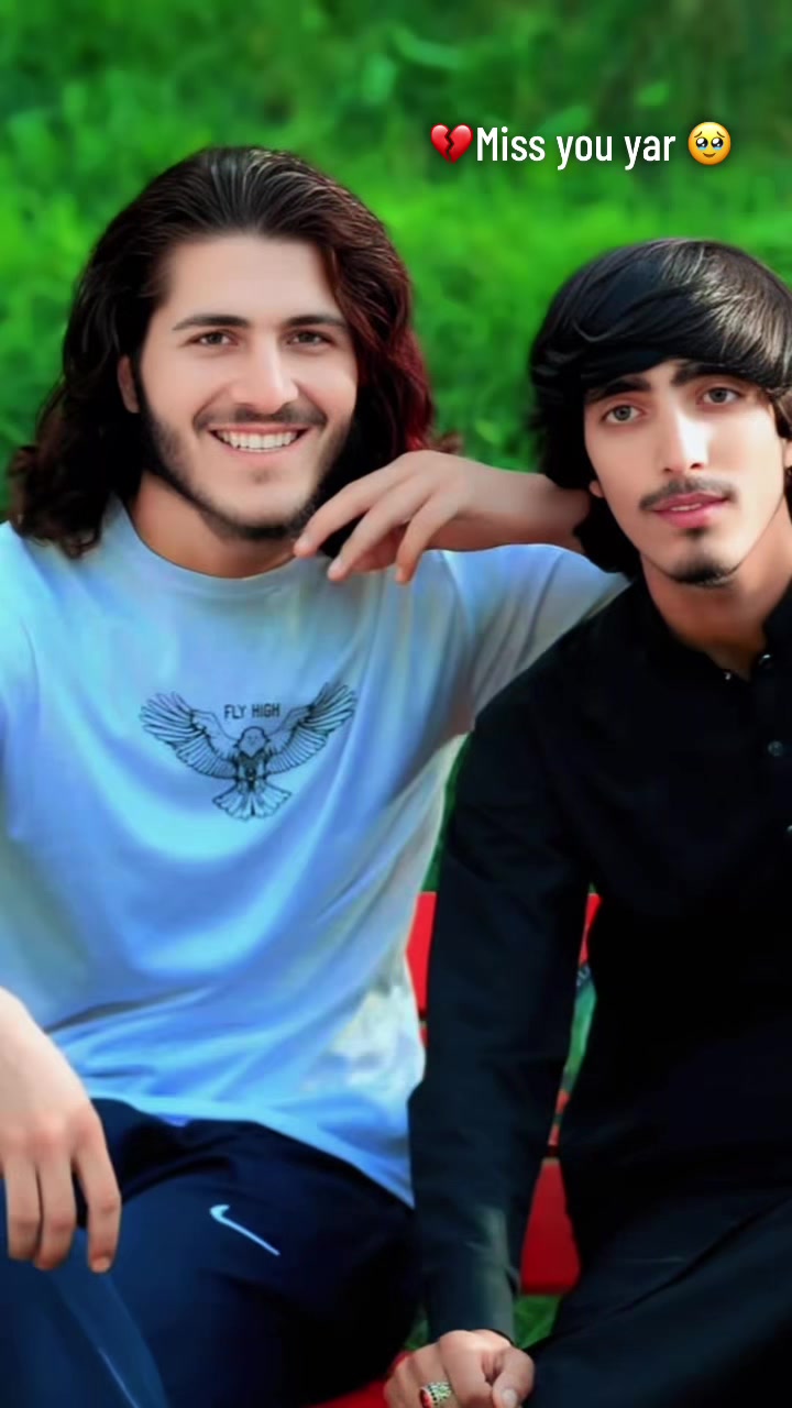 @🦅مسافر جانان😍۔۔👀