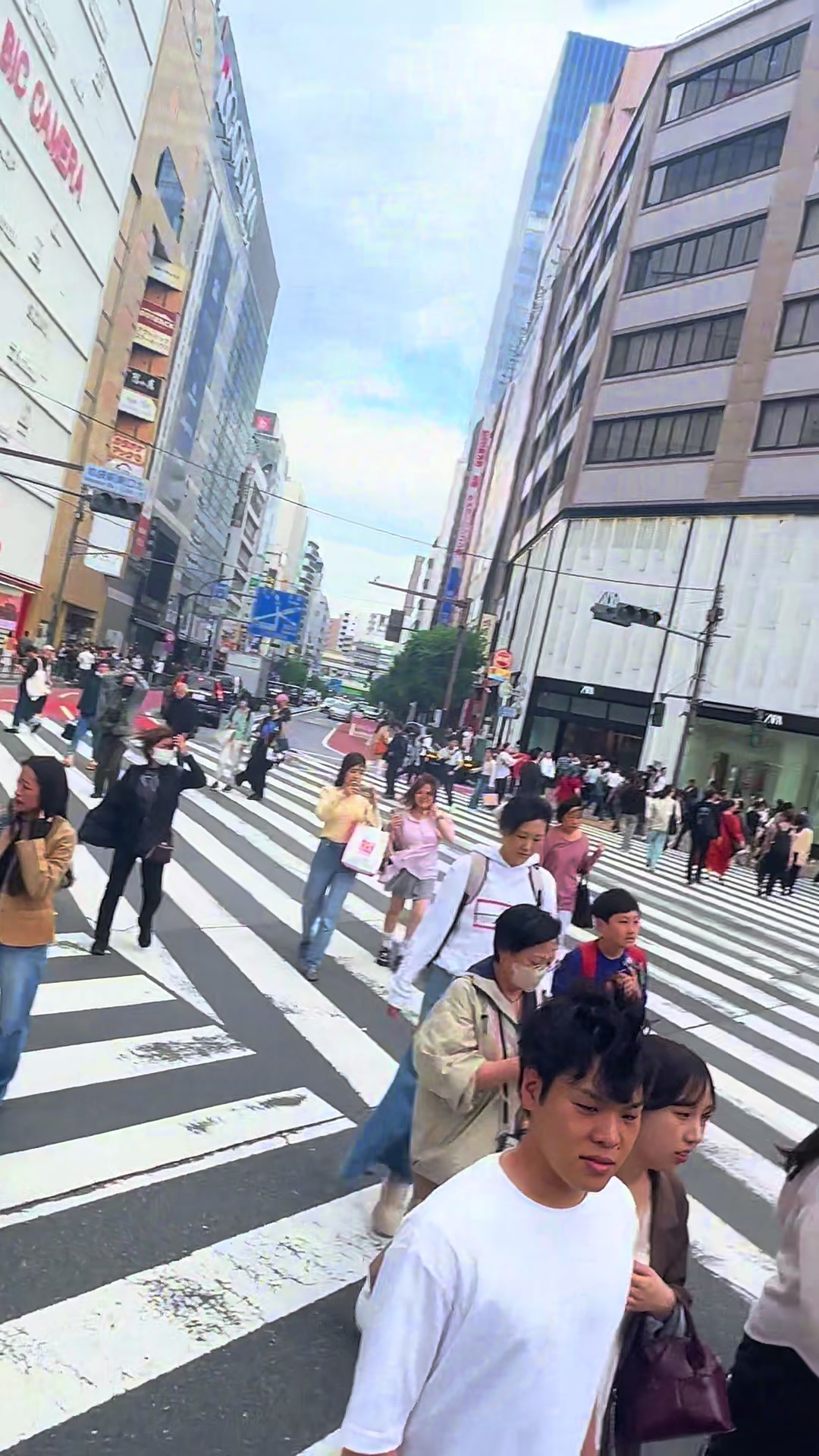 @TallestNepalese in japan🇯🇵