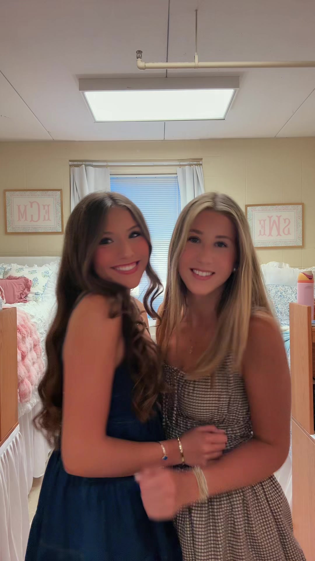 @Ella_Cooper06