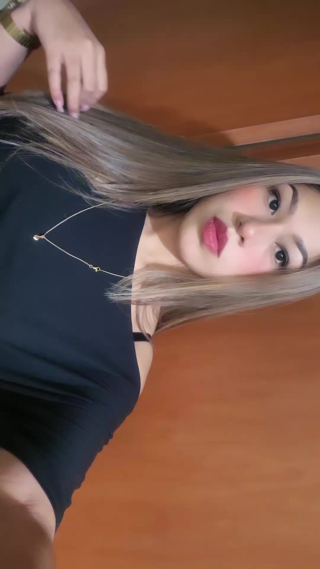@ElenaHe