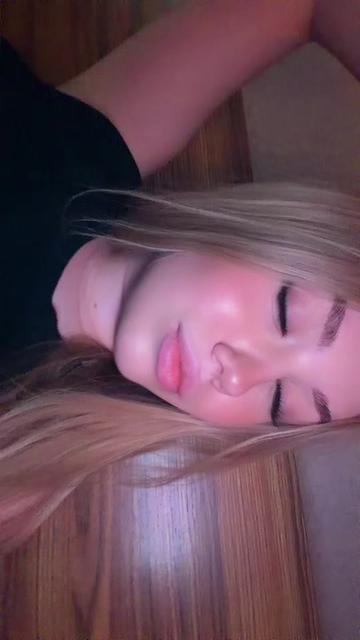 @mikova