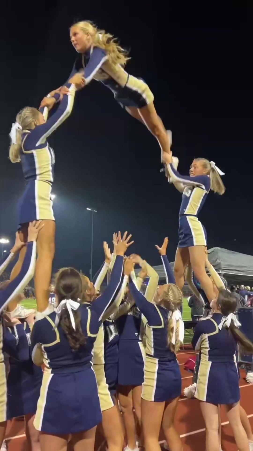 @Lions Cheerleading