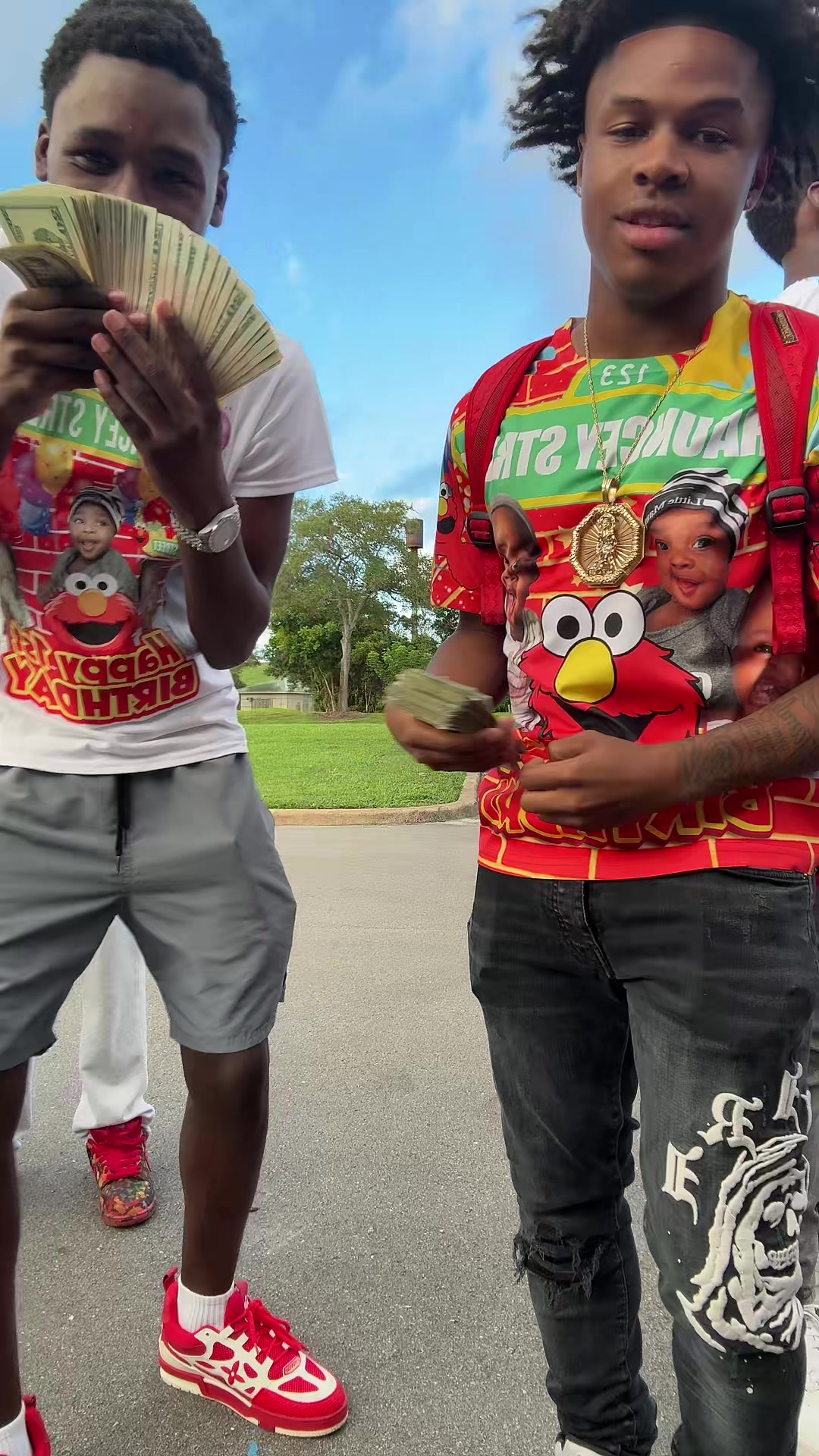 @OgmThree 🌎