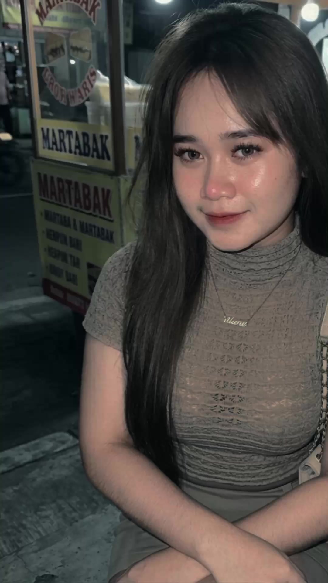@alone girls🧚♀️