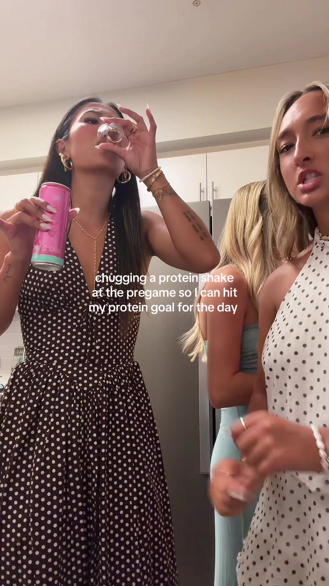 @taylor naomi
