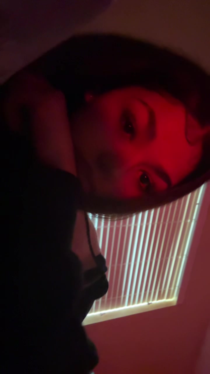 @daniela