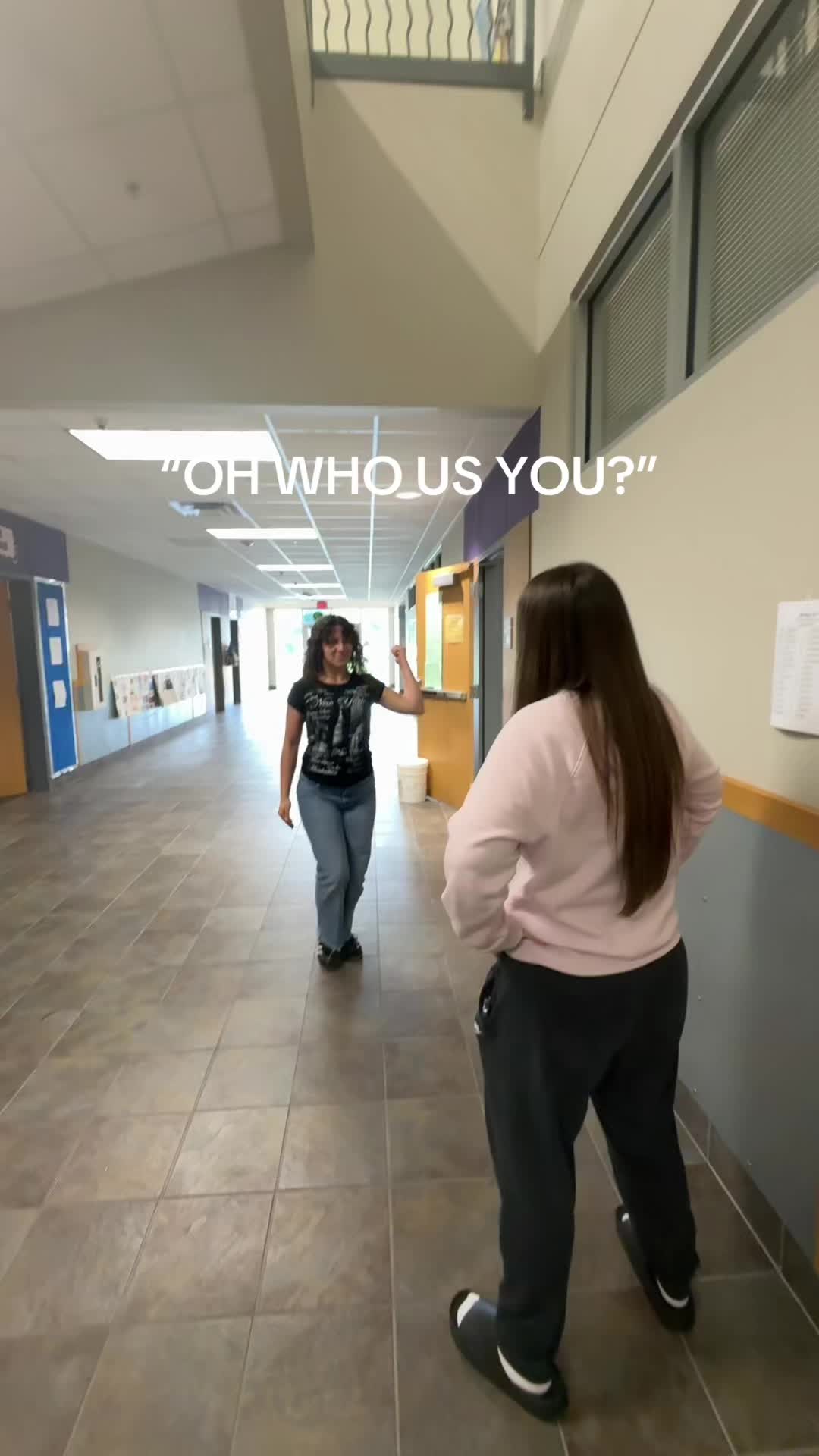 @🫰