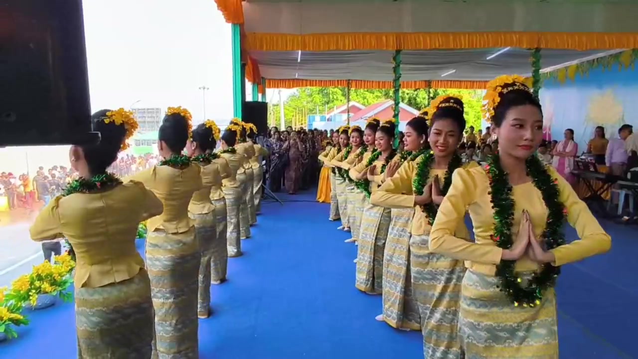 @Muakonaing