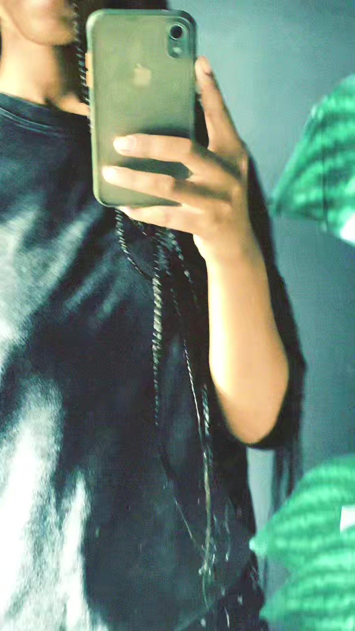 @MONA_LISA🦋