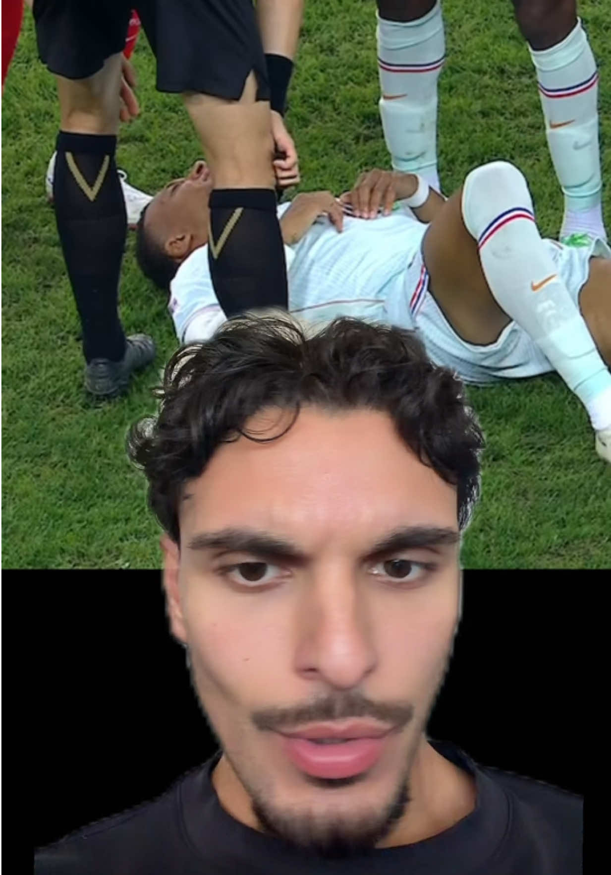 @croumo