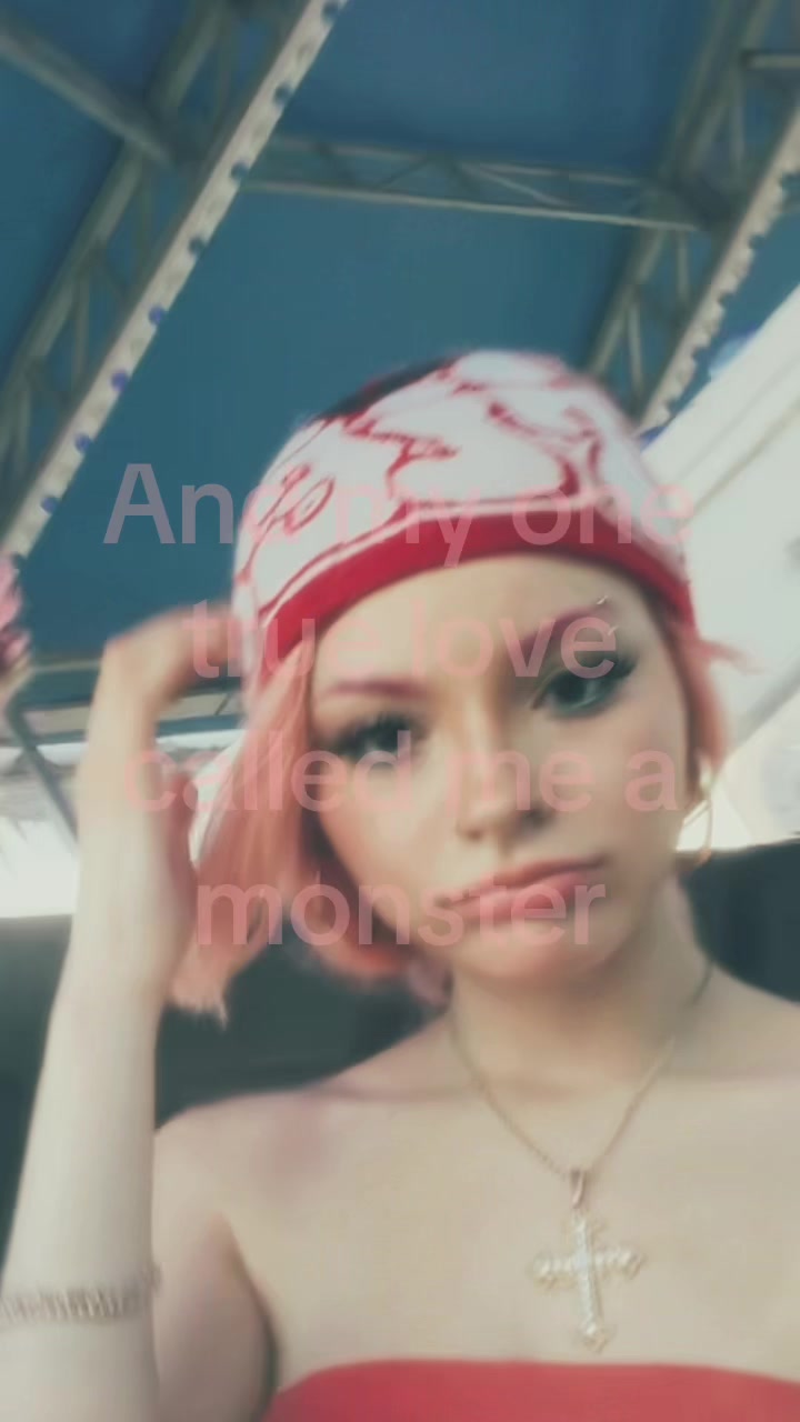 @🥳