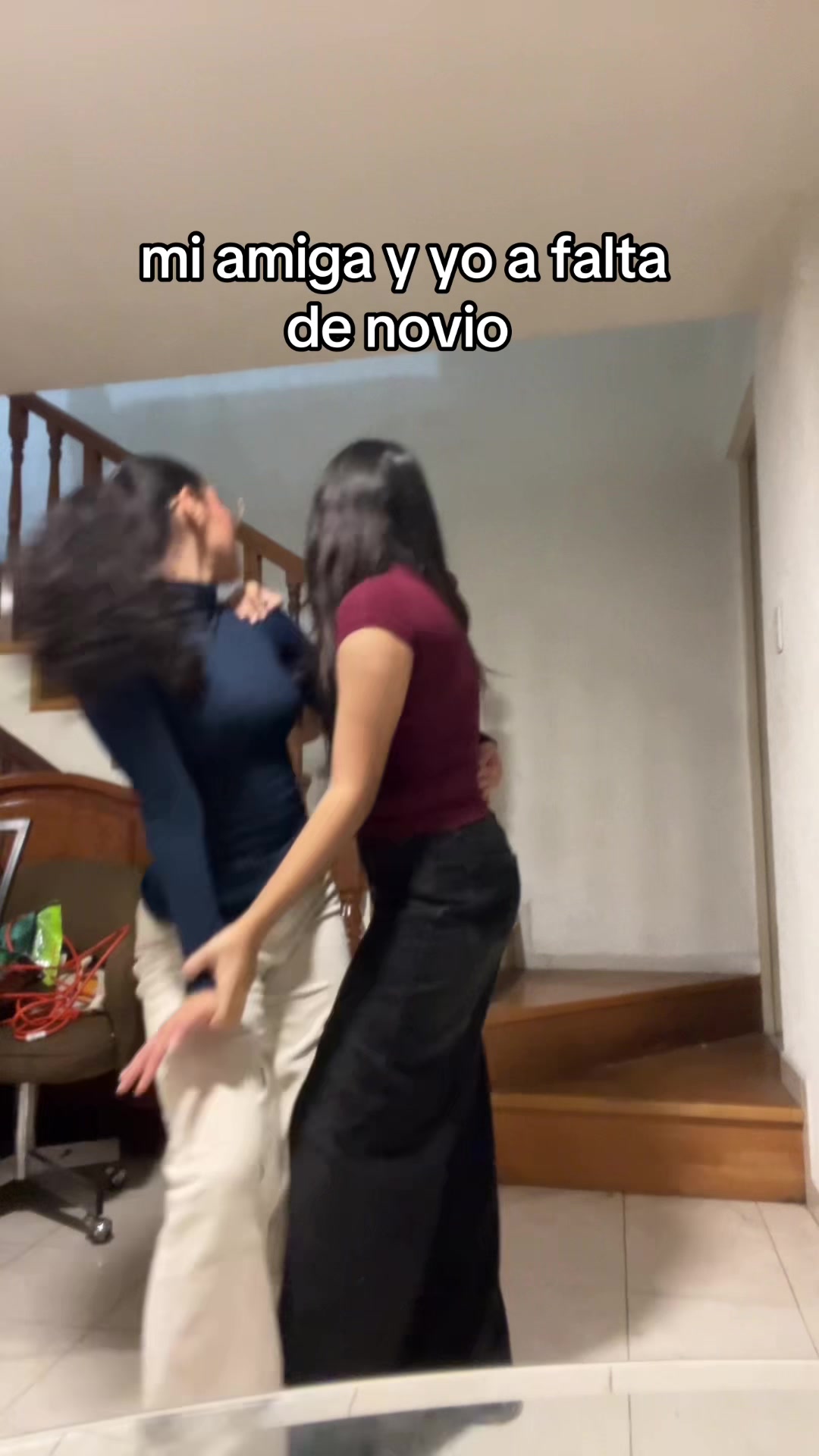 @aliki