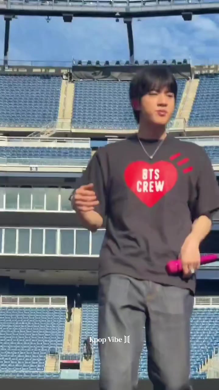 @Kpop Vibe ⟭⟬