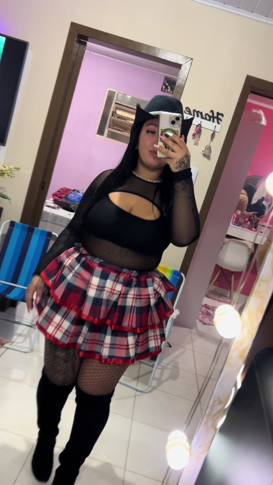 @Stephanie alt