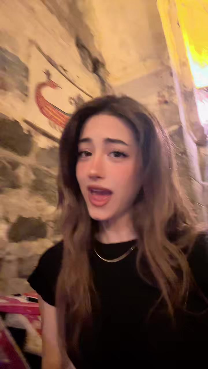 @missopcin