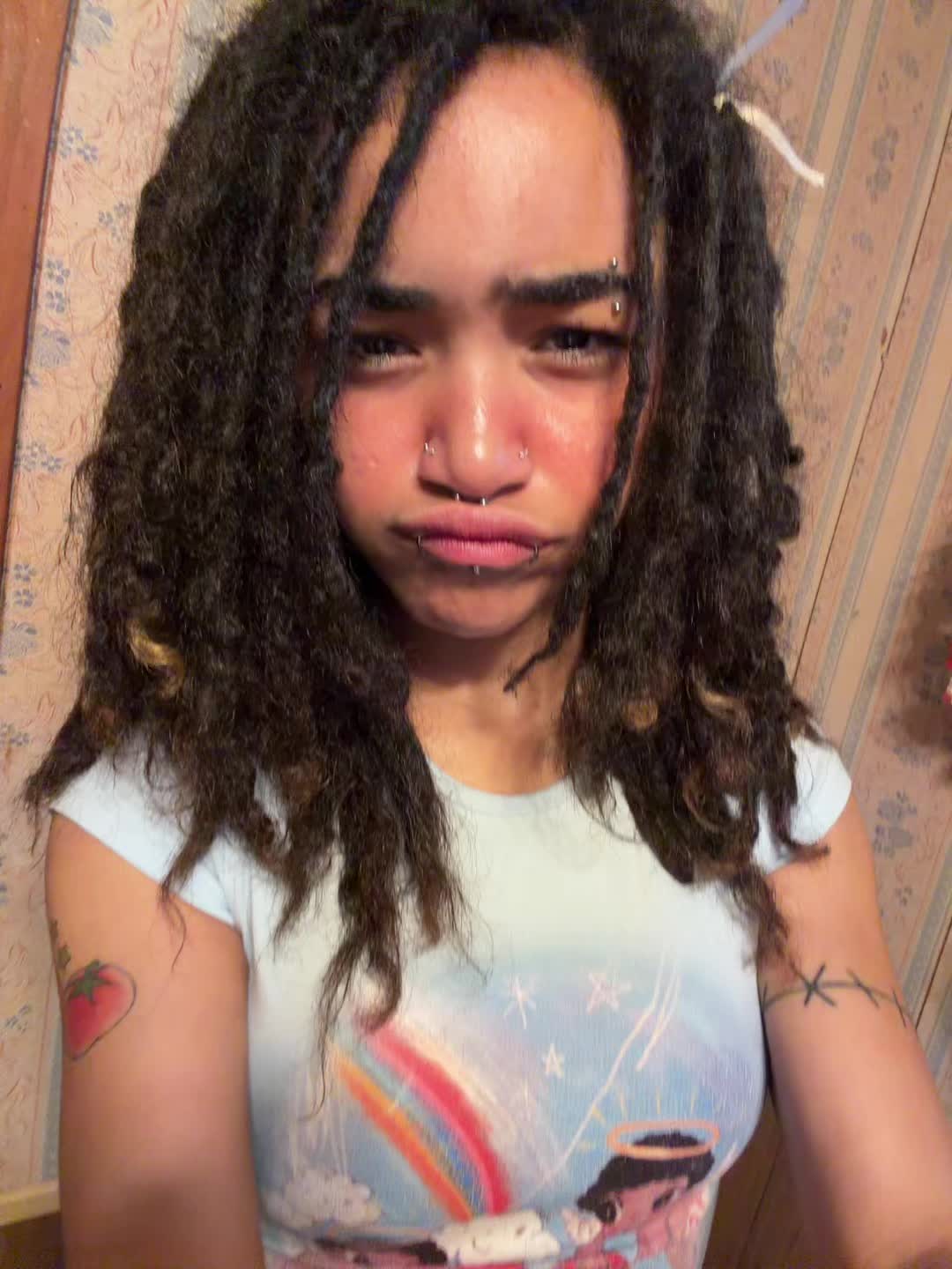 @Asia Makenzie