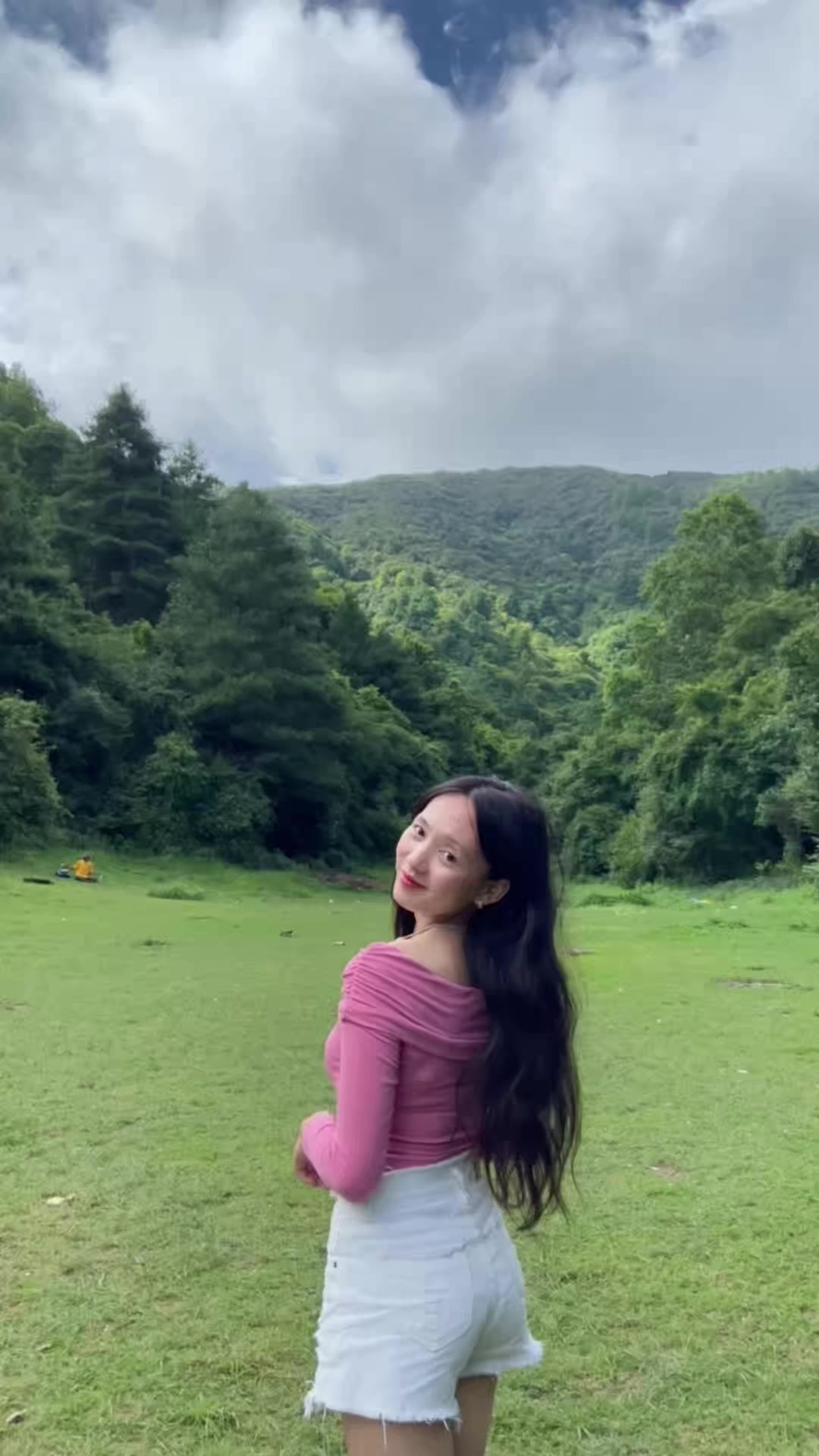 @Muna Rai