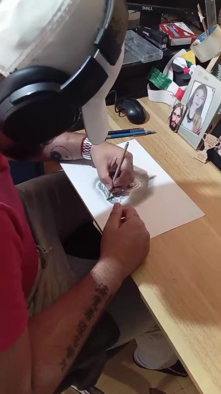 @HellbladeStudio01
