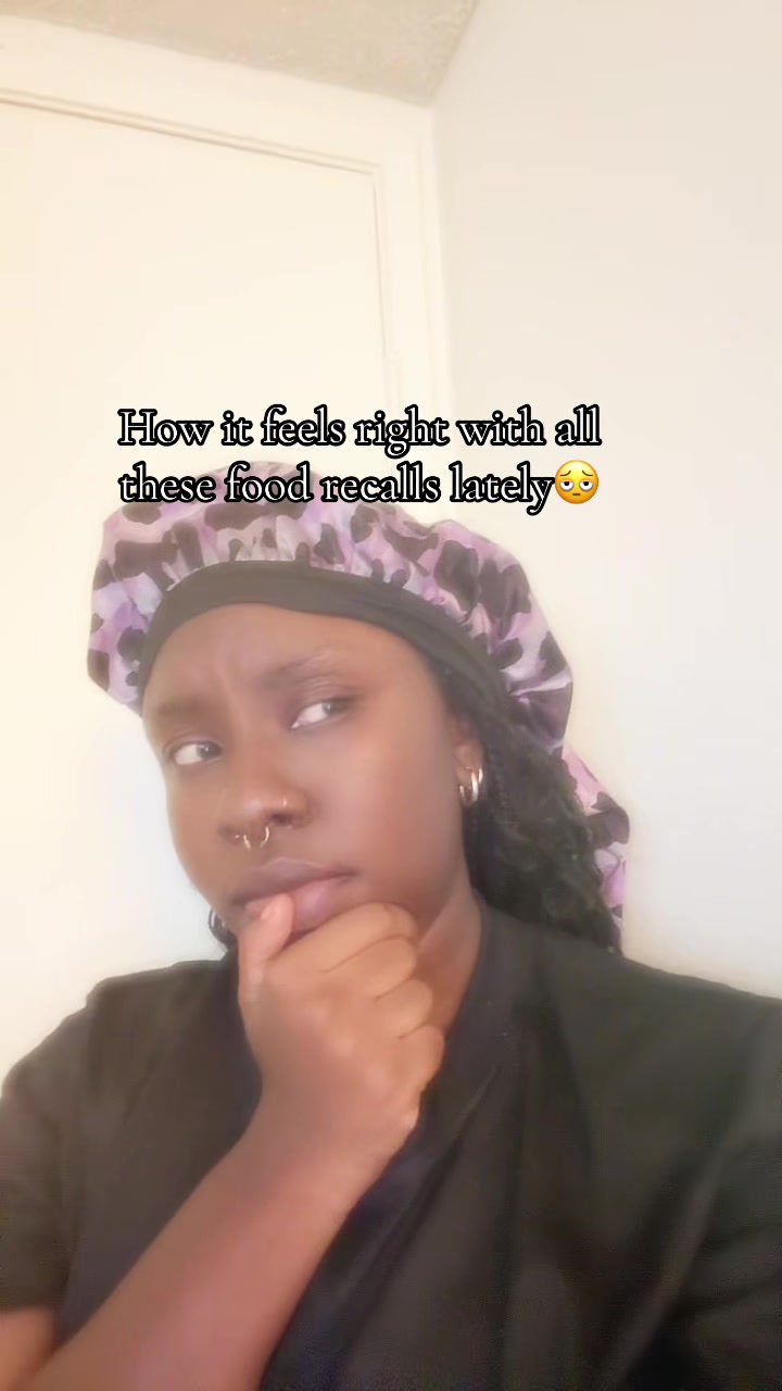 @💜𝙴𝚜𝚜𝚎𝚗𝚌𝚎💜