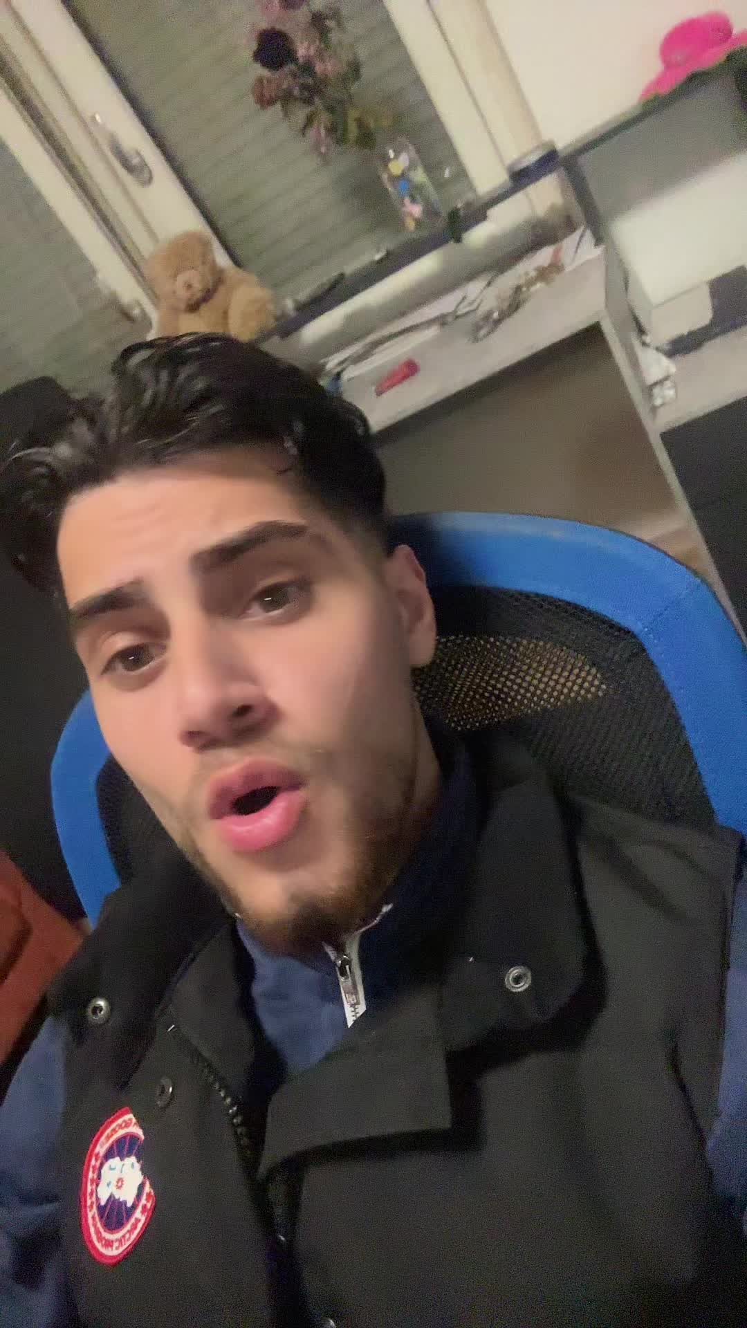 @Mudi._.963
