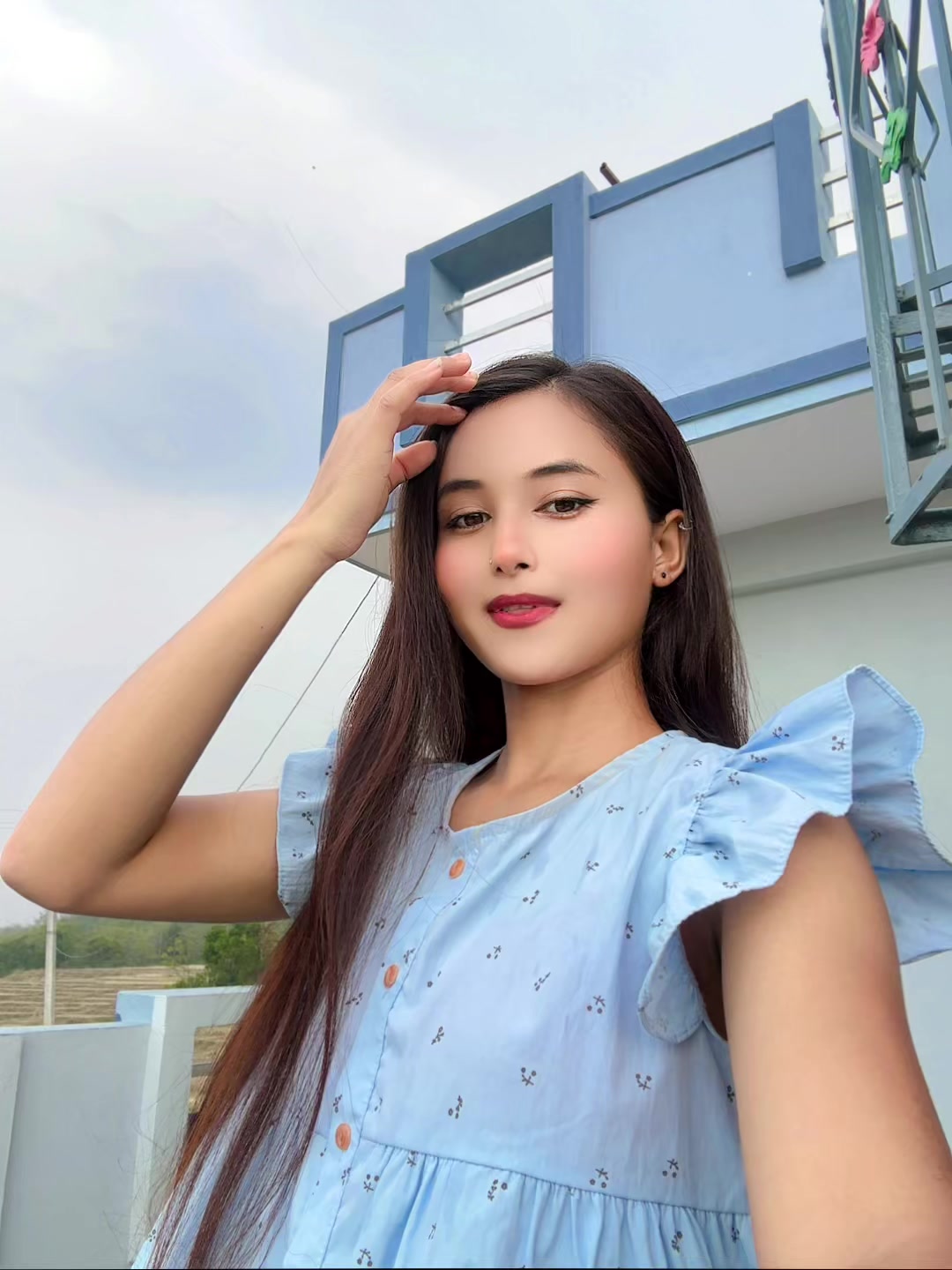 @Amisha🌻