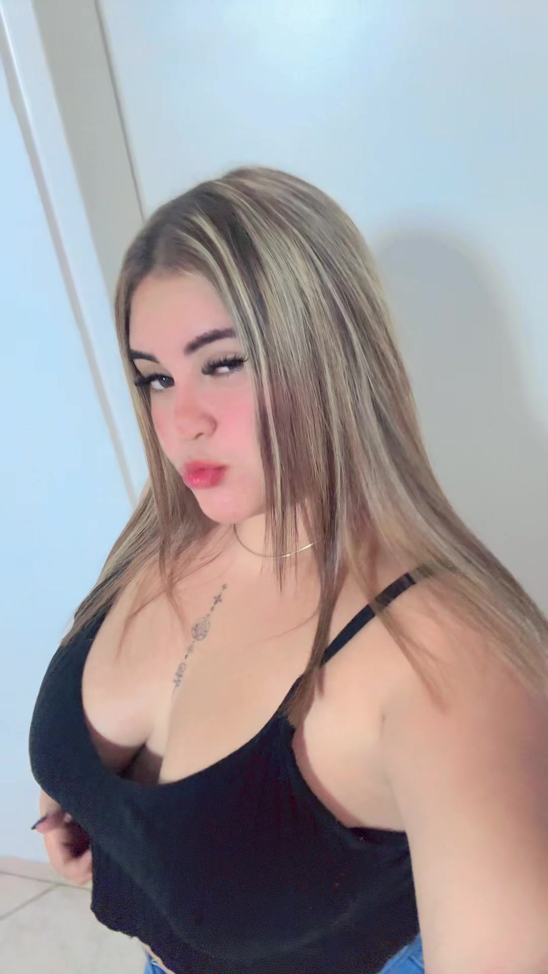 @Daiii_Oficial