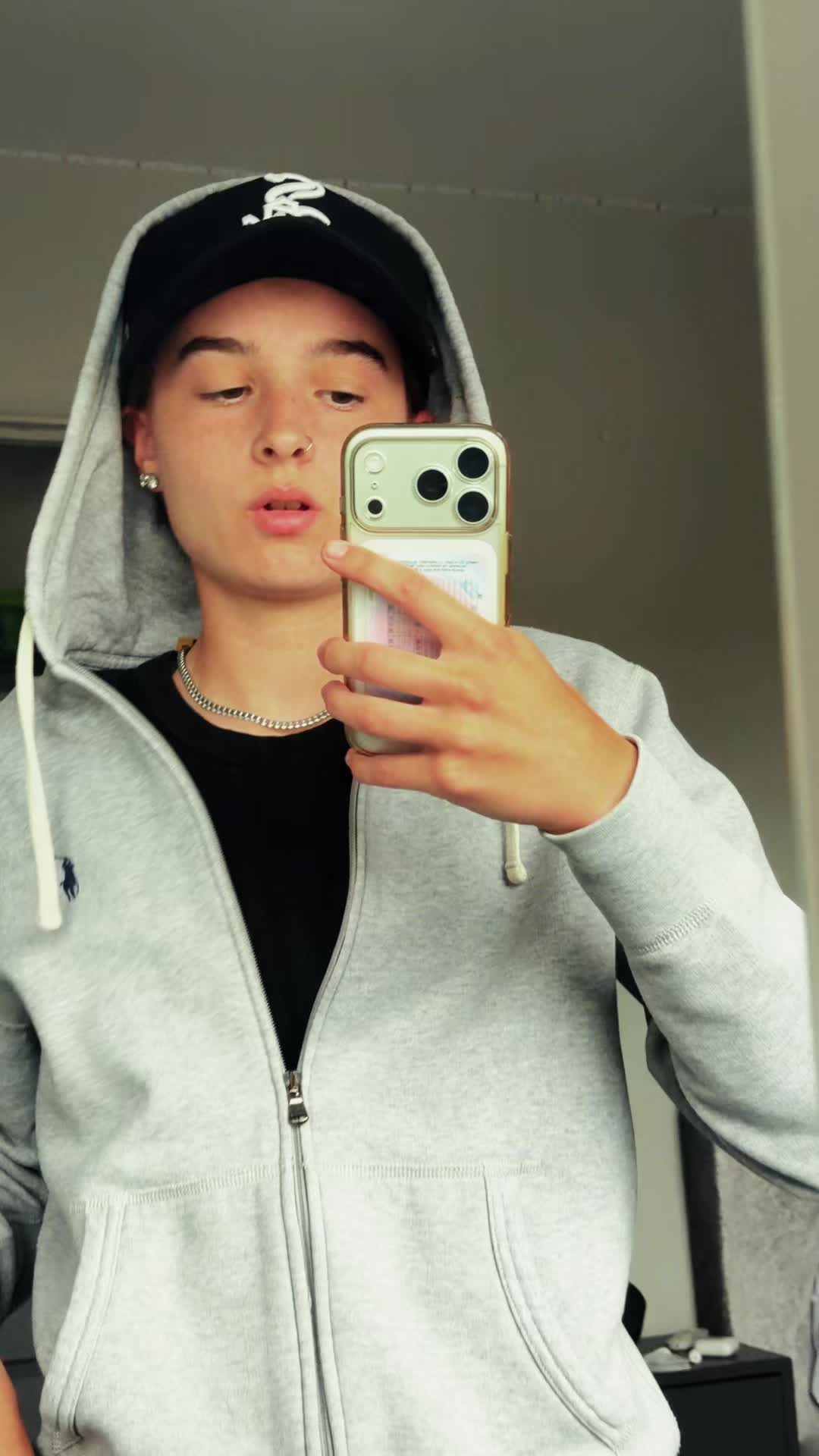 @ella