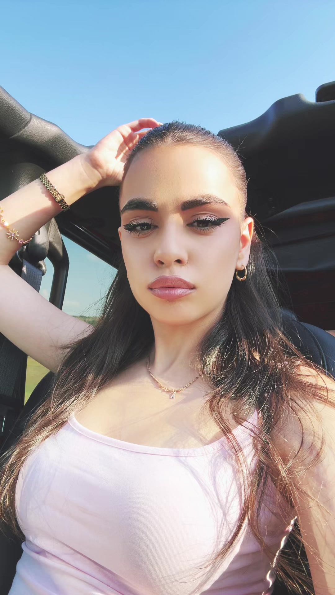 @INST:ad_ria_na__
