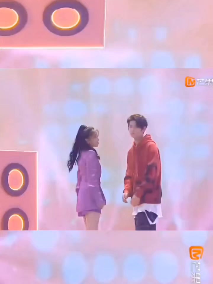 @Hoa Thạch Lựu